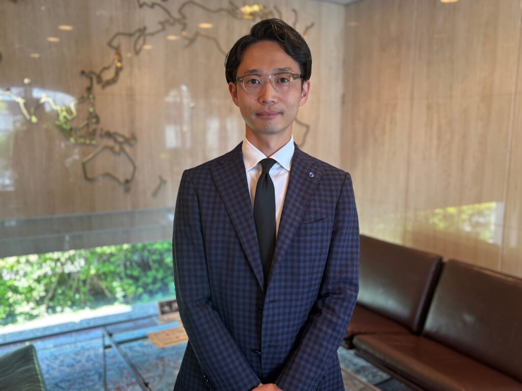 大原専務